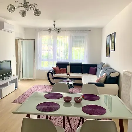 Apartman Armin Sarajevo アパート *